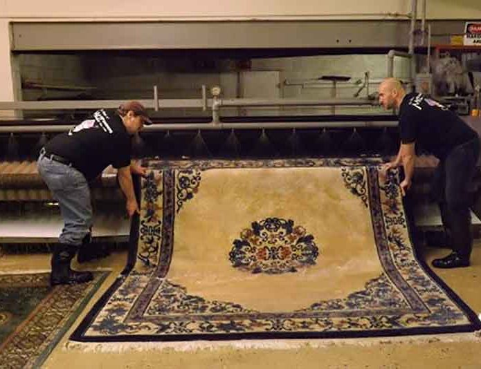 قالیشویی در اوین